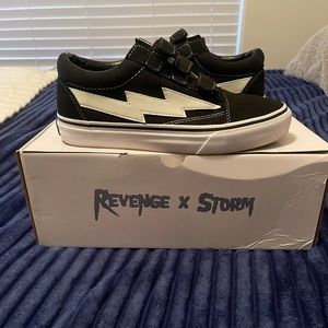 Revenge Storms Velcro